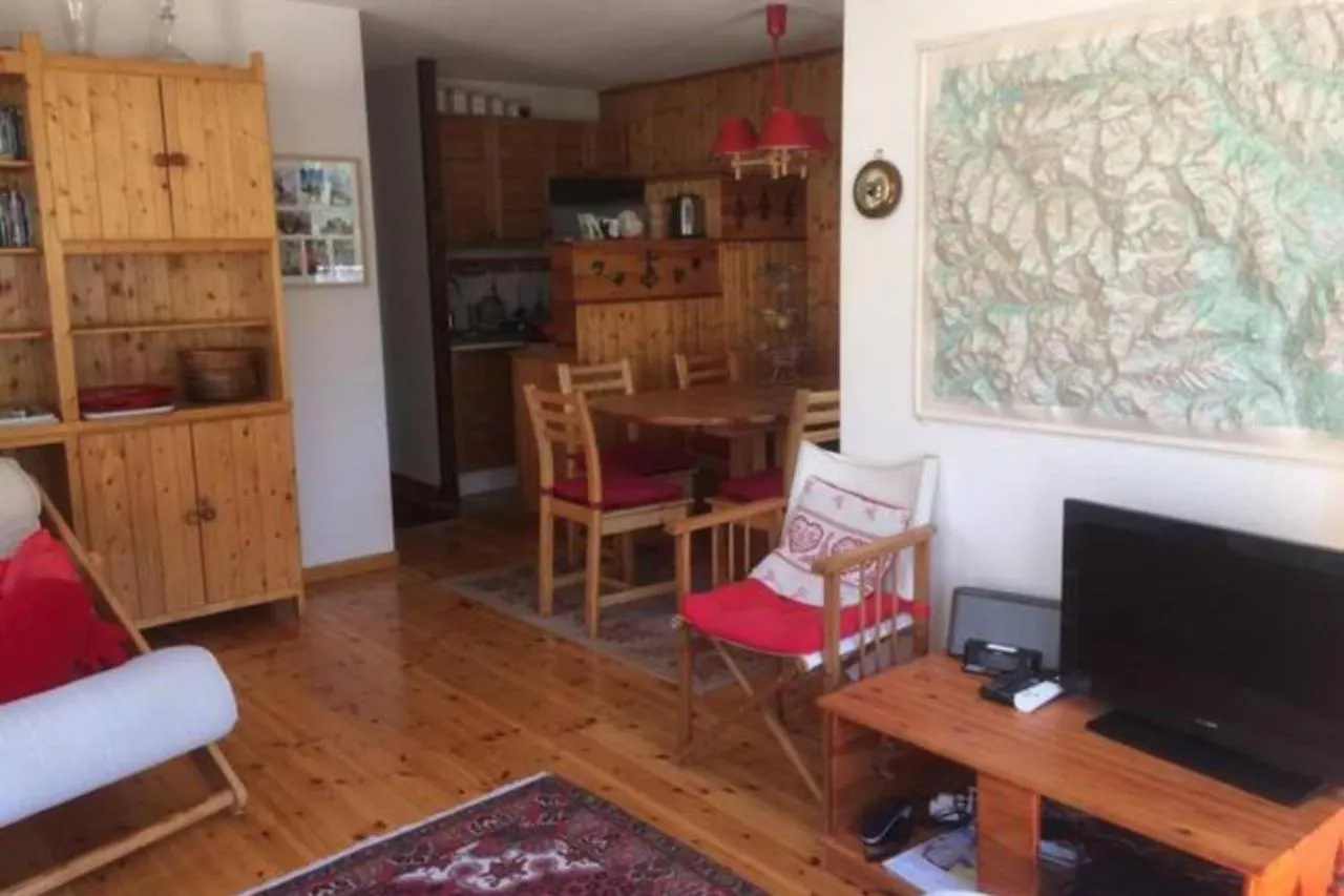 Comfortable And Authentic Apt Apartment Le Monetier-les-Bains